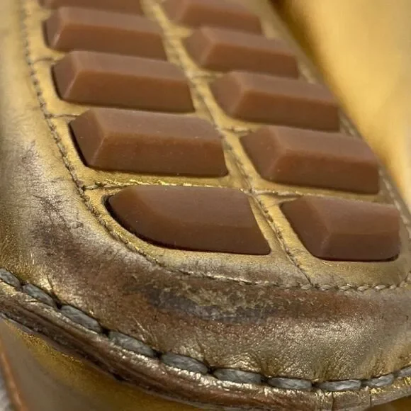 Gucci Women's 2000s Accent Gold Leather Loafers Sz 8.5 - Picture 11 of 14